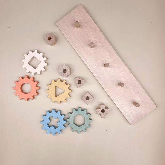 Wooden Gear Board – Cause & Effect Puzzle