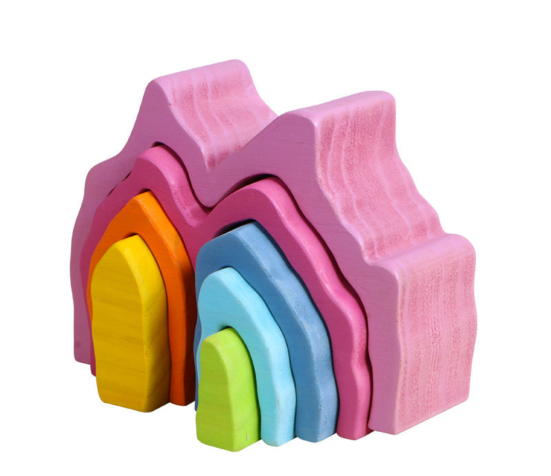 Set of colorful wooden arches with dimensions 20*7*15.5cm on a white background