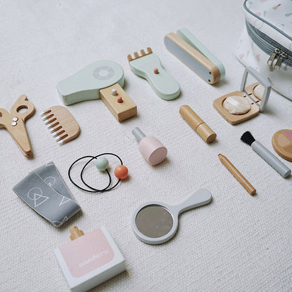 Wooden baby pretend play grooming toy set
