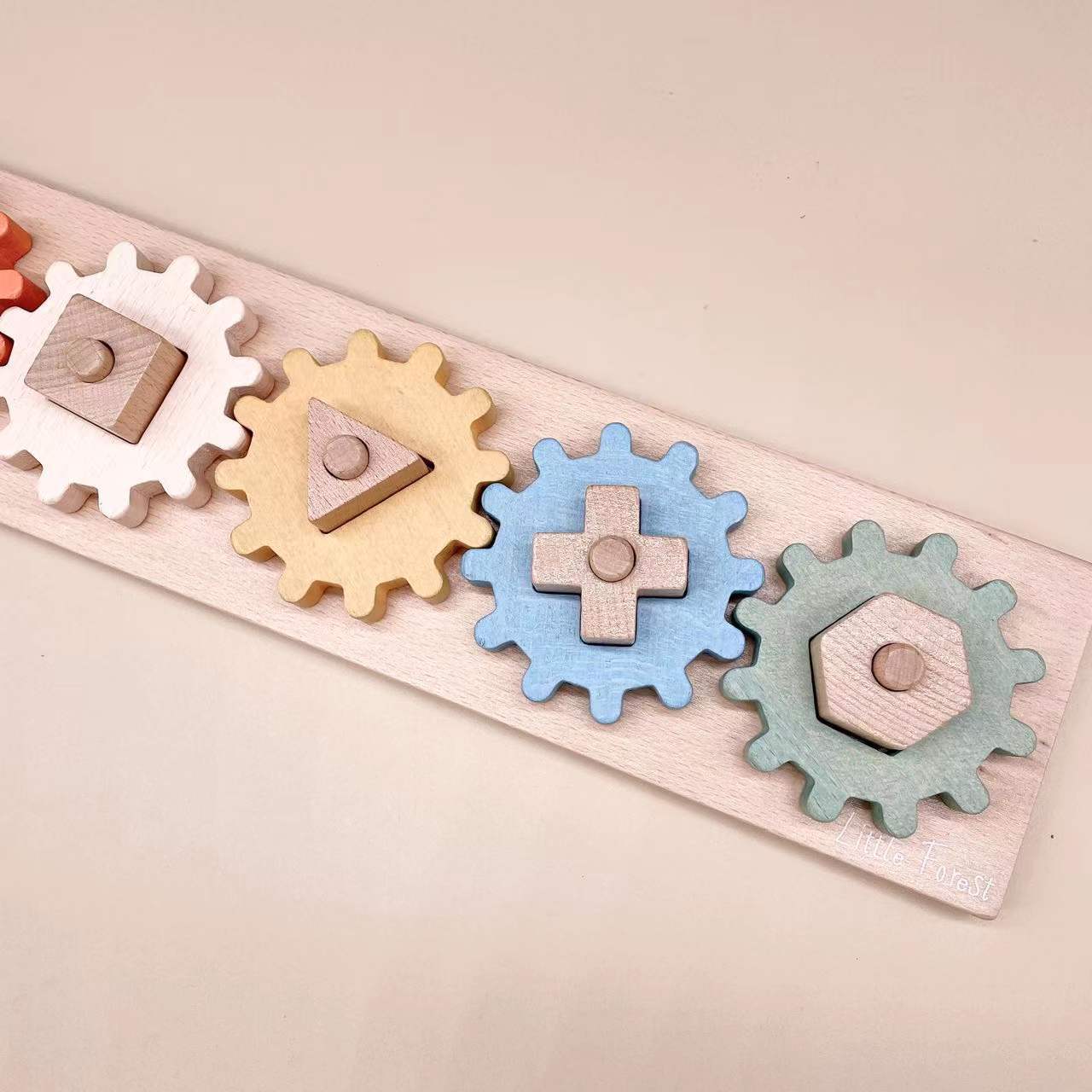 Wooden Gear Board – Cause & Effect Puzzle